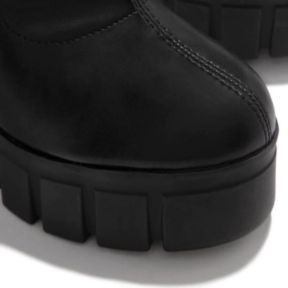 !! NEW !! Platform Block Heel Lug Sole Boots - Picture 4 of 4